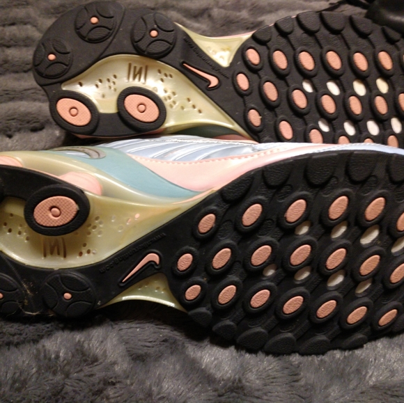 Like new Pastel Nike Aires - Picture 8 of 11